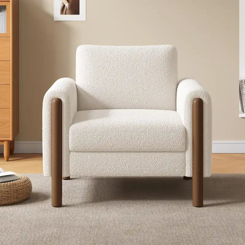 Fauteuil d'appoint en bouclé blanc avec pieds en noyer et accoudoirs incurvés