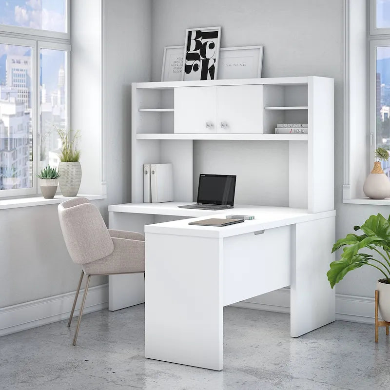 Bureau d'angle en L avec huche et armoire de rangement à étagères réglables