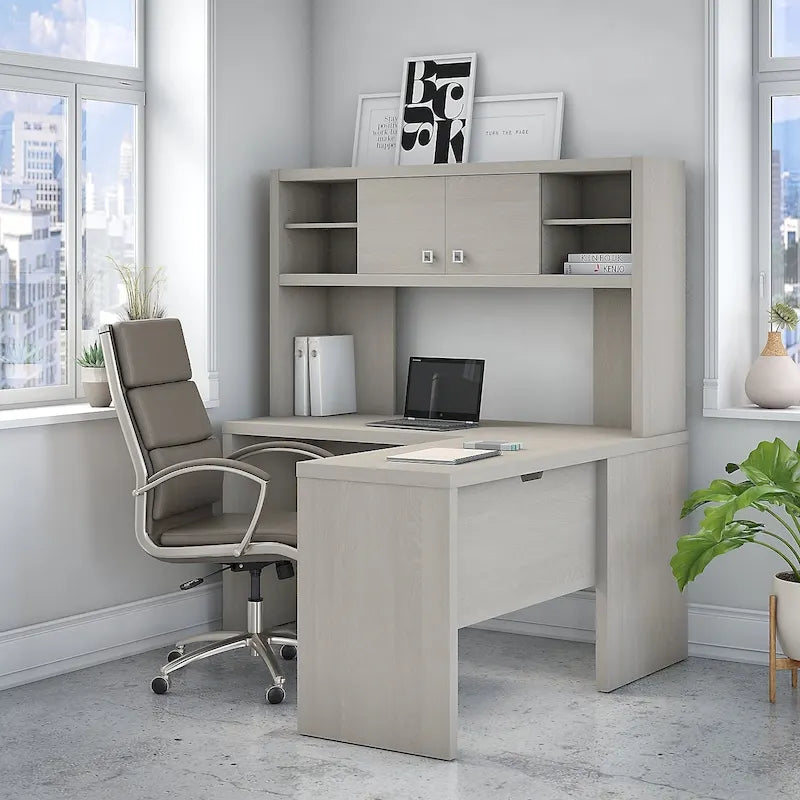 Bureau d'angle en L avec huche et armoire de rangement à étagères réglables