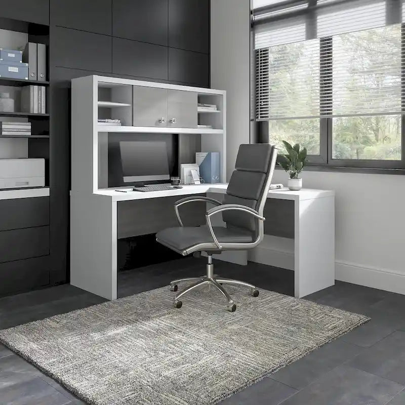 Bureau d'angle en L avec huche et armoire de rangement à étagères réglables