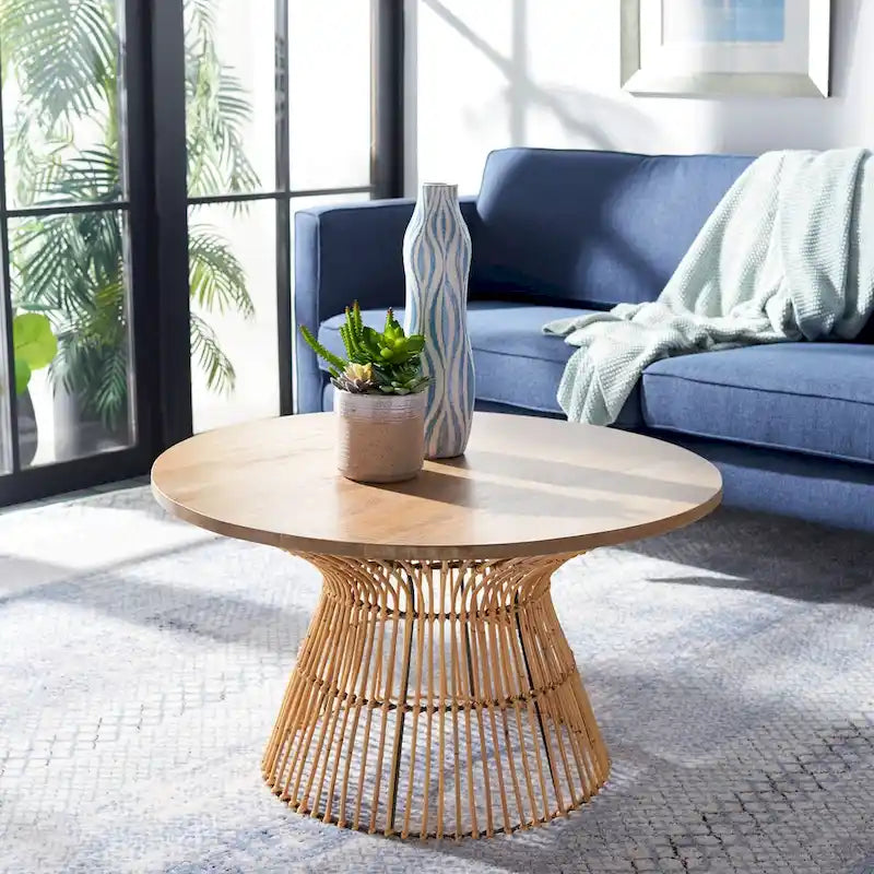Table basse ronde en rotin avec plateau en bois de manguier blanchi