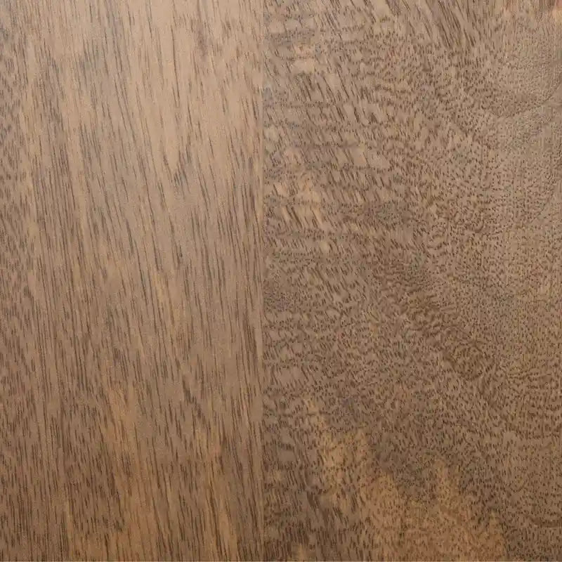 Table basse ronde en rotin avec plateau en bois de manguier blanchi