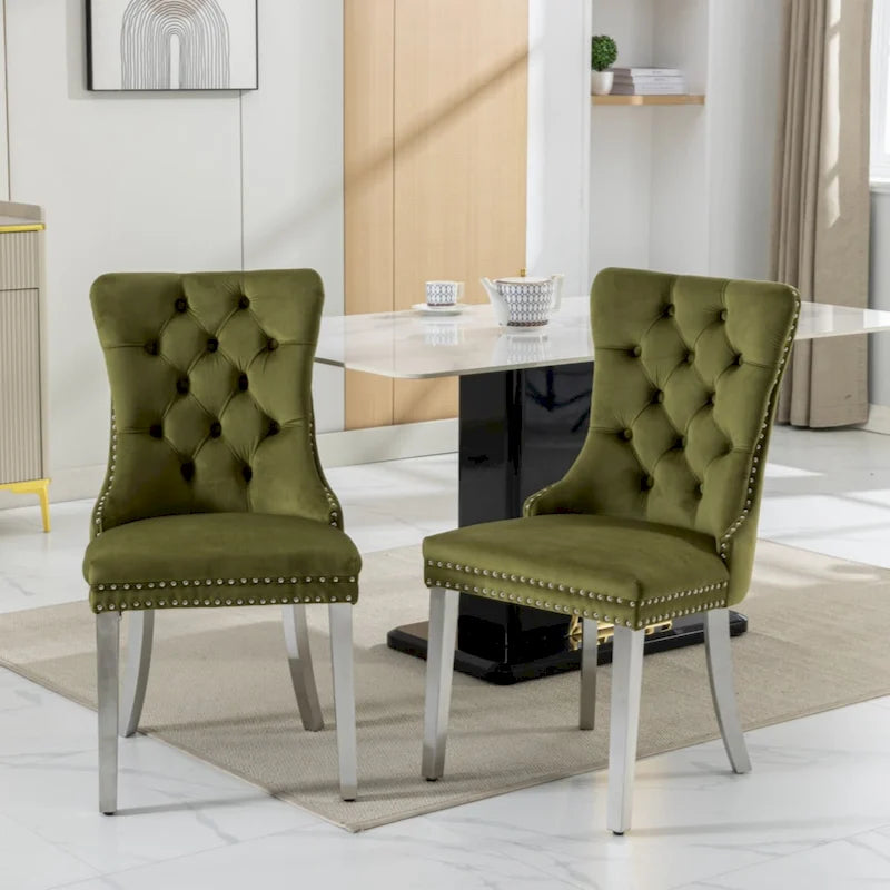 Chaise de salle à manger capitonnée en velours avec clous décoratifs et pieds chromés