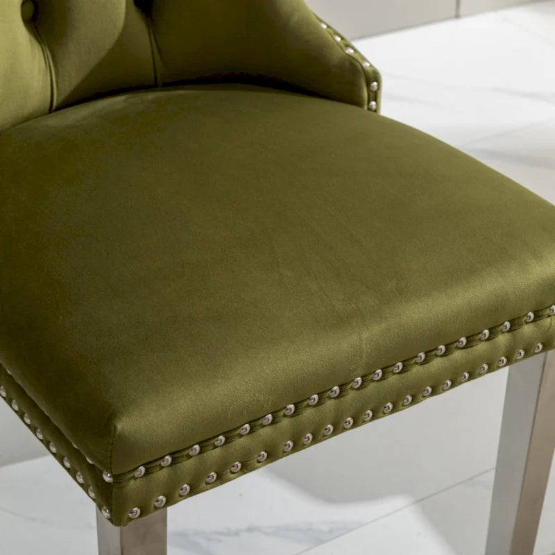 Chaise de salle à manger capitonnée en velours avec clous décoratifs et pieds chromés