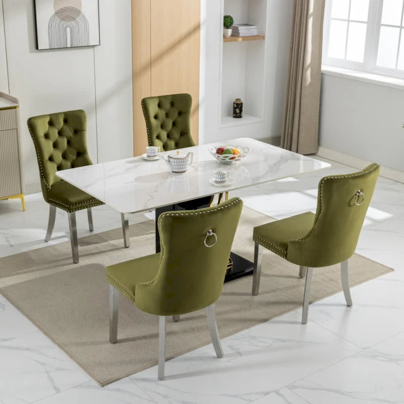 Chaise de salle à manger capitonnée en velours avec clous décoratifs et pieds chromés