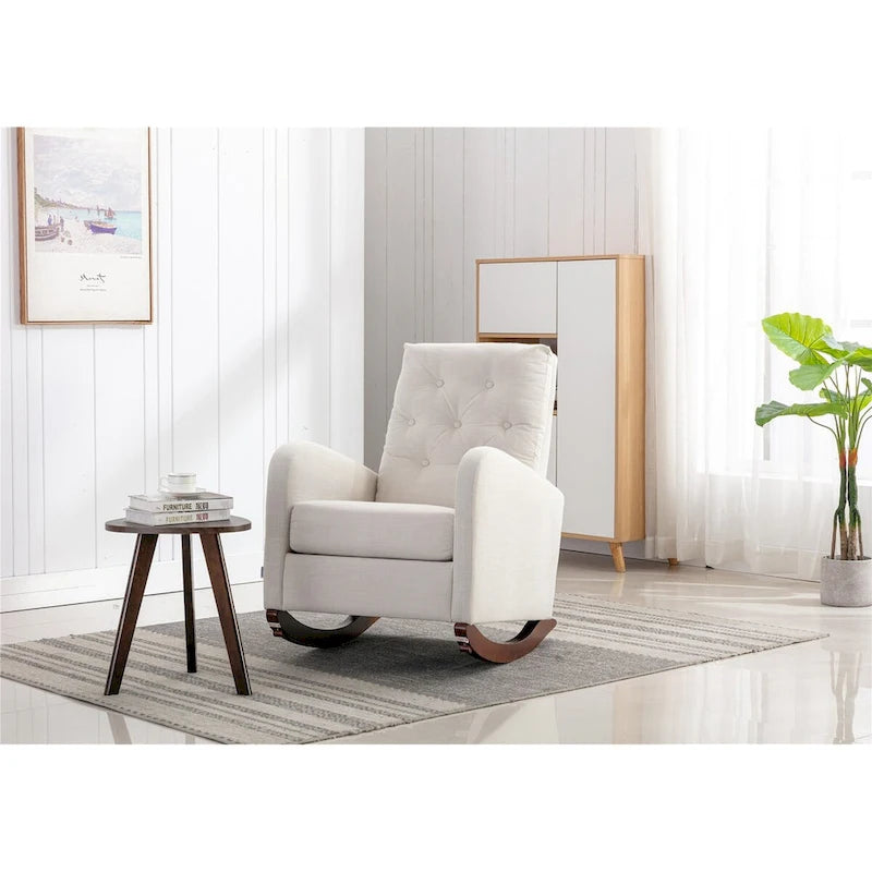 Fauteuil à bascule en velours capitonné beige à haut dossier avec piètement en bois